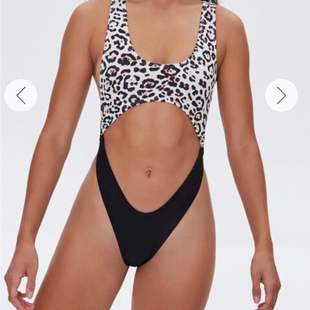 Forever 21 leopard cheetah monokini one piece swimsuit
